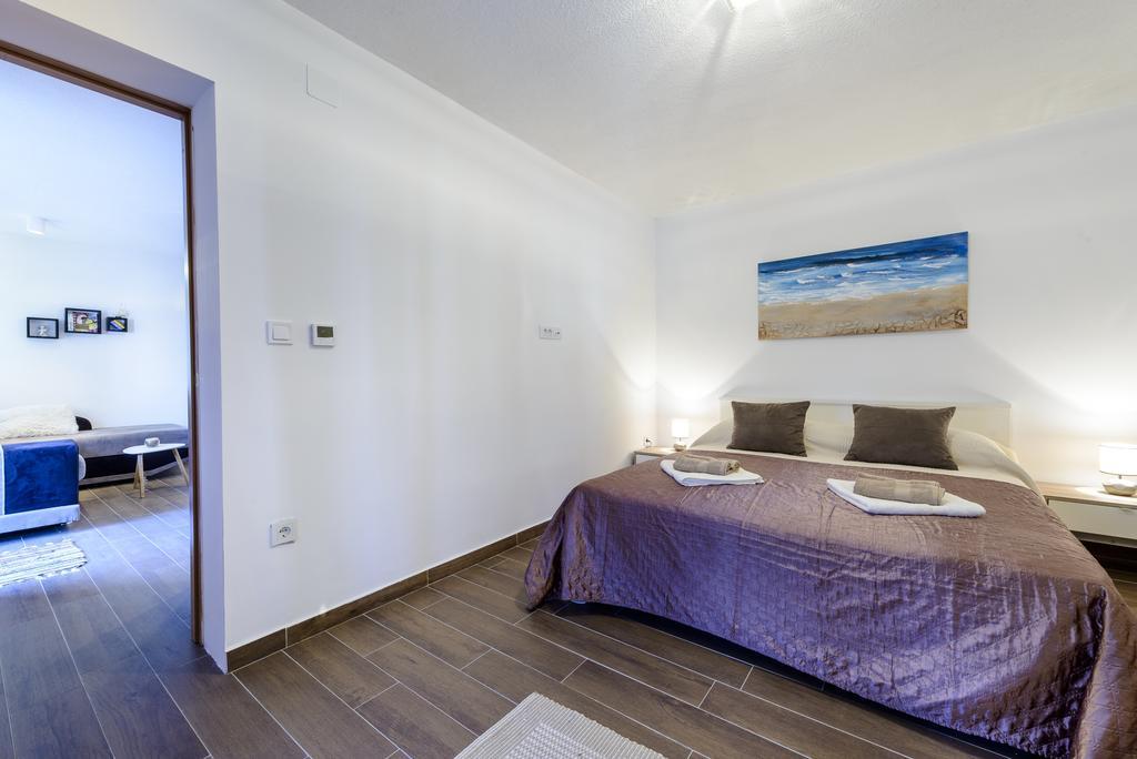 Apartment Mistral - Cosy Apartment With Sea View مولونات المظهر الخارجي الصورة